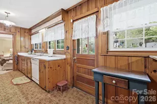 215 Old US 70 Hwy E, Black Mountain, NC 28711 - Photo 28