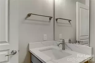 905 Lyndley Dr, Fort Mill, SC 29708 - Photo 38