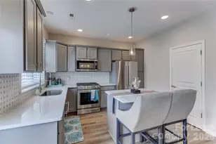 905 Lyndley Dr, Fort Mill, SC 29708 - Photo 14