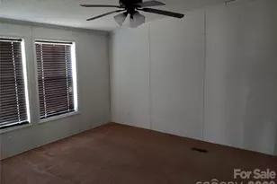 130 Gray Fox Dr, Lawndale, NC 28090 - Photo 16