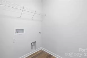 6515 Barcelona Wy, Charlotte, NC 28214 - Photo 30