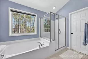 12532 Overlook Mountain Dr, Charlotte, NC 28216 - Photo 28