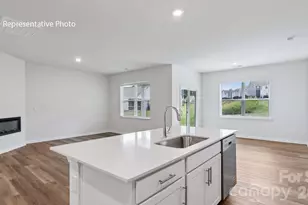 7596 Bainbridge Rd, Sherrills Ford, NC 28673 - Photo 6