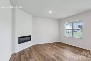 7596 Bainbridge Rd, Sherrills Ford, NC 28673 - Photo 2