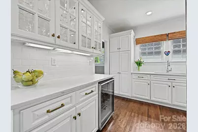 2001 Beverly Drive, Charlotte, NC 28207 - Photo 14