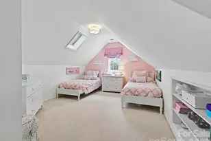 2001 Beverly Dr, Charlotte, NC 28207 - Photo 28