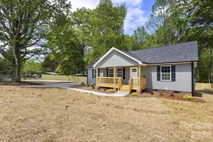 320 Sharon Rd, York, SC 29745 - Photo 4