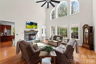 6296 Chimney Bluff Rd, Lancaster, SC 29720 - Photo 4