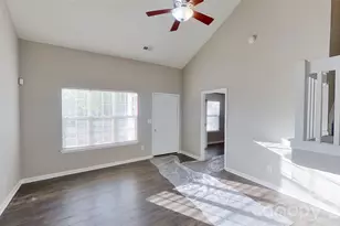 14271 Tranters Creek Ln, Charlotte, NC 28273 - Photo 2
