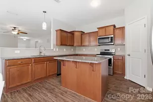 12879 Mustang Dr, Midland, NC 28107 - Photo 6