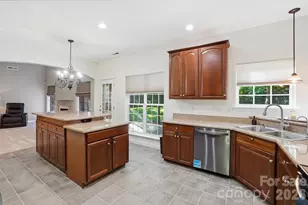 734 Lynnwood Farms Dr, Fort Mill, SC 29715 - Photo 12