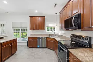 734 Lynnwood Farms Dr, Fort Mill, SC 29715 - Photo 14