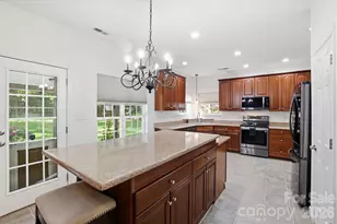 734 Lynnwood Farms Dr, Fort Mill, SC 29715 - Photo 12