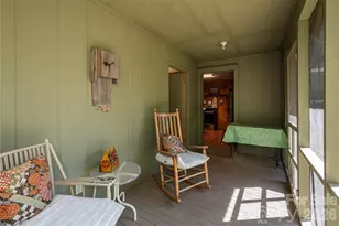 10844 Greenville Hwy, Cedar Mountain, NC 28718 - Photo 28