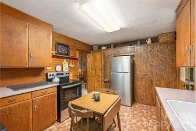 10844 Greenville Highway, Cedar Mountain, NC 28718 - Photo 20