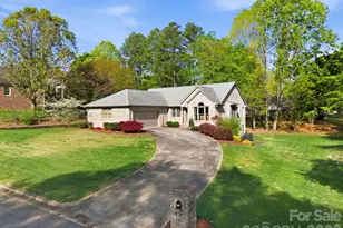 406 Vincent Ct, Salisbury, NC 28146 - Photo 2