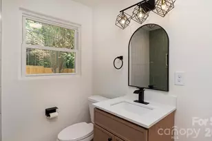 137 Birchwood Dr, Charlotte, NC 28214 - Photo 18