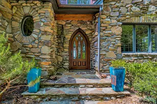 8 Timberwolf Ct, Asheville, NC 28804 - Photo 6