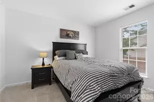 9746 Holly Park Dr, Charlotte, NC 28214 - Photo 26