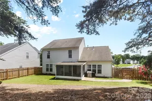 9746 Holly Park Dr, Charlotte, NC 28214 - Photo 40