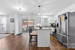 9746 Holly Park Dr, Charlotte, NC 28214 - Photo 10