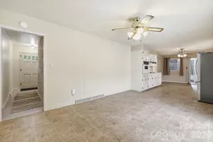 22 Carjen Ave, Asheville, NC 28804 - Photo 14
