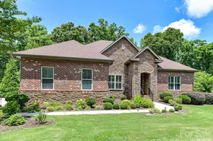 8701 Whitehawk Hill Rd, Waxhaw, NC 28173 - Photo 2