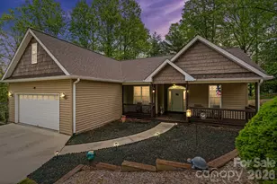 112 Chestnut Ln, Hendersonville, NC 28792 - Photo 40