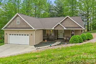112 Chestnut Ln, Hendersonville, NC 28792 - Photo 2