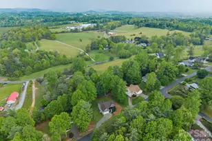 112 Chestnut Ln, Hendersonville, NC 28792 - Photo 42