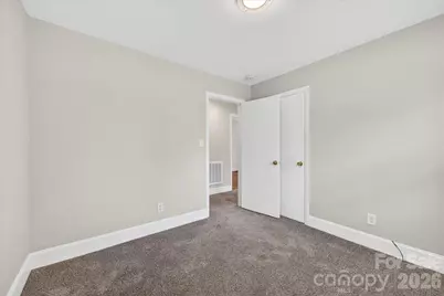 4820 Charleston Drive, Charlotte, NC 28212 - Photo 24