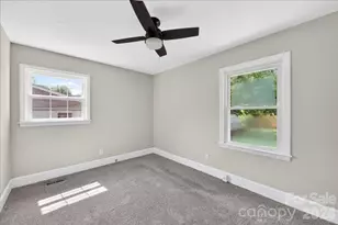 4820 Charleston Dr, Charlotte, NC 28212 - Photo 18