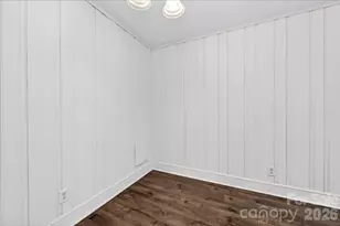 4820 Charleston Dr, Charlotte, NC 28212 - Photo 16