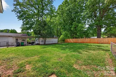4820 Charleston Drive, Charlotte, NC 28212 - Photo 32