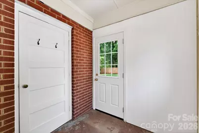 4820 Charleston Drive, Charlotte, NC 28212 - Photo 30