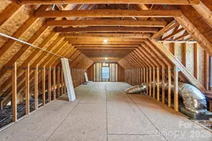 286 Battleground Rd, Grover, NC 28073 - Photo 32