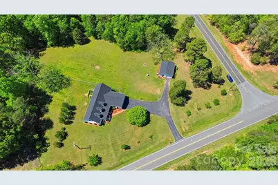 286 Battleground Road, Grover, NC 28073 - Photo 2