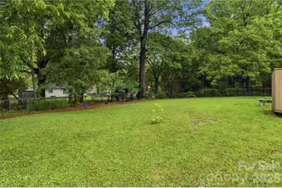 605 W 19th Avenue, Gastonia, NC 28052 - Photo 34