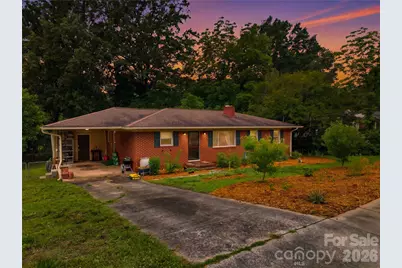605 W 19th Avenue, Gastonia, NC 28052 - Photo 1
