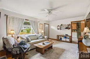 605 W 19th Ave, Gastonia, NC 28052 - Photo 8