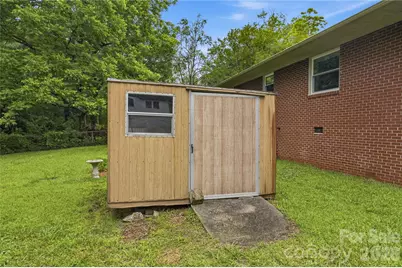 605 W 19th Avenue, Gastonia, NC 28052 - Photo 36