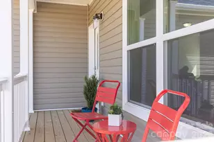 139 Mullinax Dr, Hendersonville, NC 28792 - Photo 2