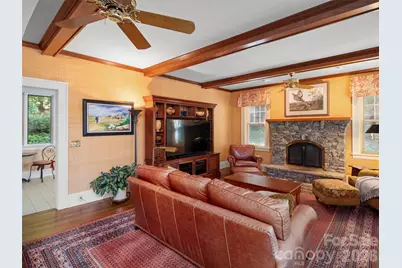 19 Blackwood Road, Asheville, NC 28804 - Photo 12