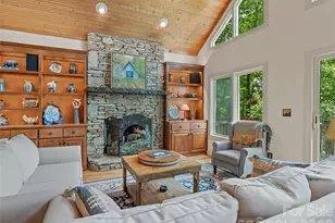 26 Walnut Dr, Mills River, NC 28759 - Photo 6