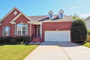 6860 Lakecrest Ct, Denver, NC 28037 - Photo 1