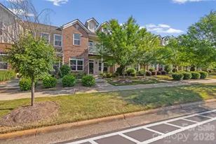 204 Overstone Ct, Fort Mill, SC 29715 - Photo 2
