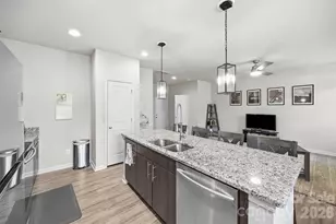 204 Overstone Ct, Fort Mill, SC 29715 - Photo 10