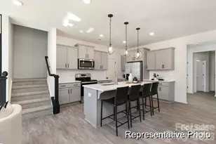 1036 Pickering Pl, York, SC 29745 - Photo 4