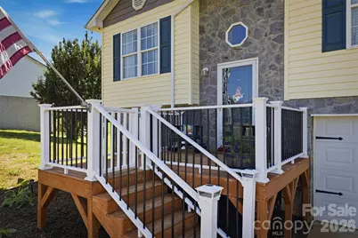 4240 Hickory Nut Ridge Road, Hudson, NC 28638 - Photo 4