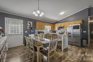 4240 Hickory Nut Ridge Rd, Hudson, NC 28638 - Photo 12